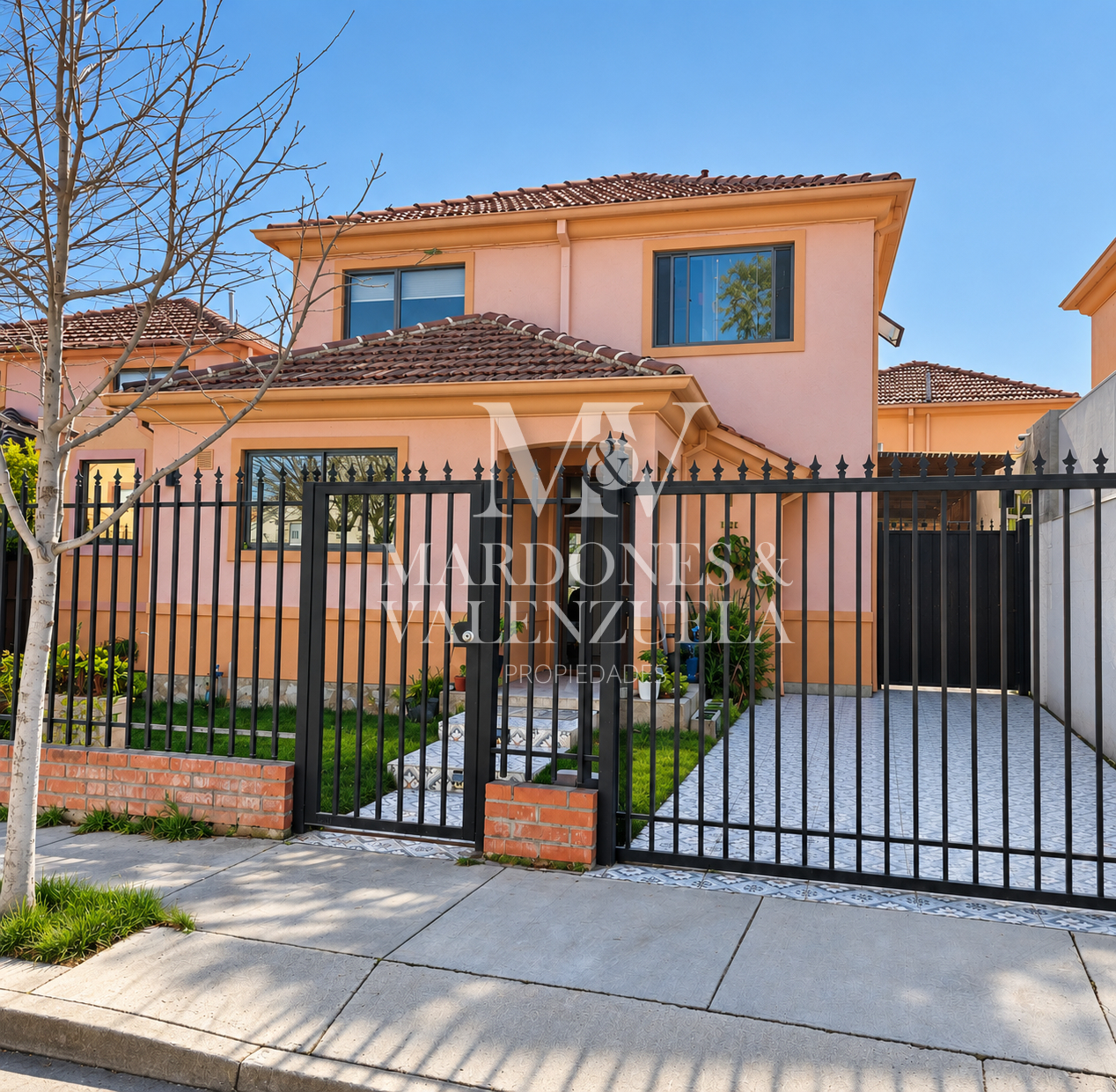 Linda Casa En Condominio Seguro Y Familiar